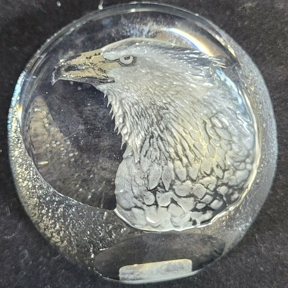 Mats Jonasson Eagle Crystal Paperweight 3 Inch Clear Frosted Signed Sweden‎ 9201